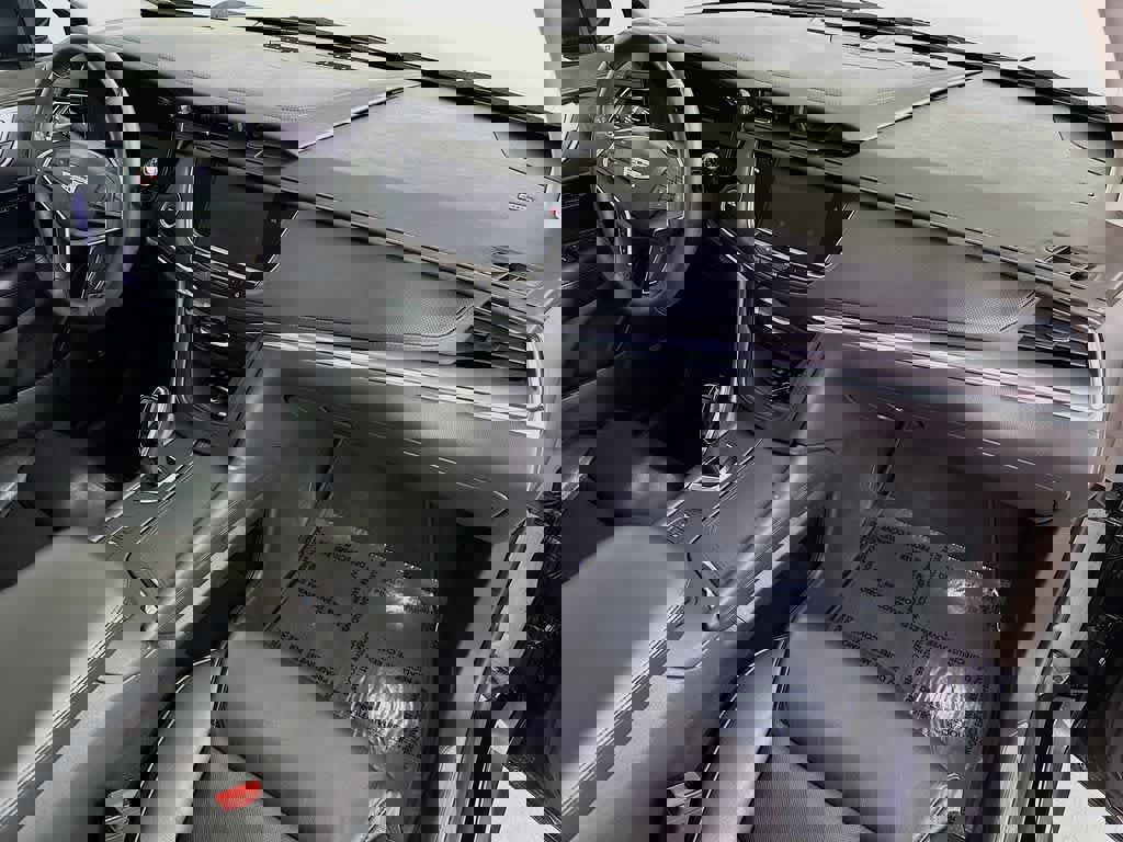 Used 2017 Cadillac XT5 Luxury w/ Driver Awareness Package image 34