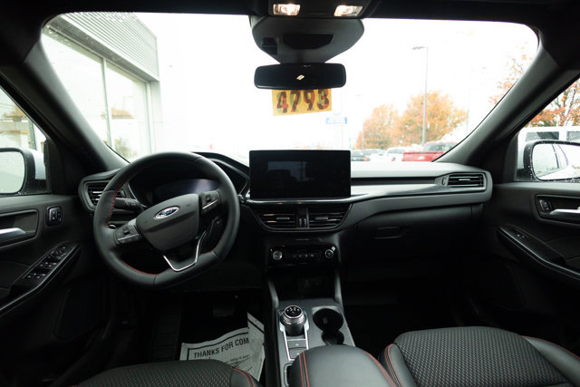 Certified 2025 Ford Escape ST-Line Elite w/ Class II Trailer Tow Package image 11