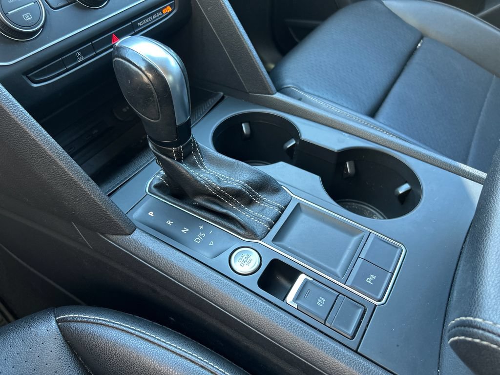 Used 2021 Volkswagen Atlas SE w/ Towing Package FWD image 21