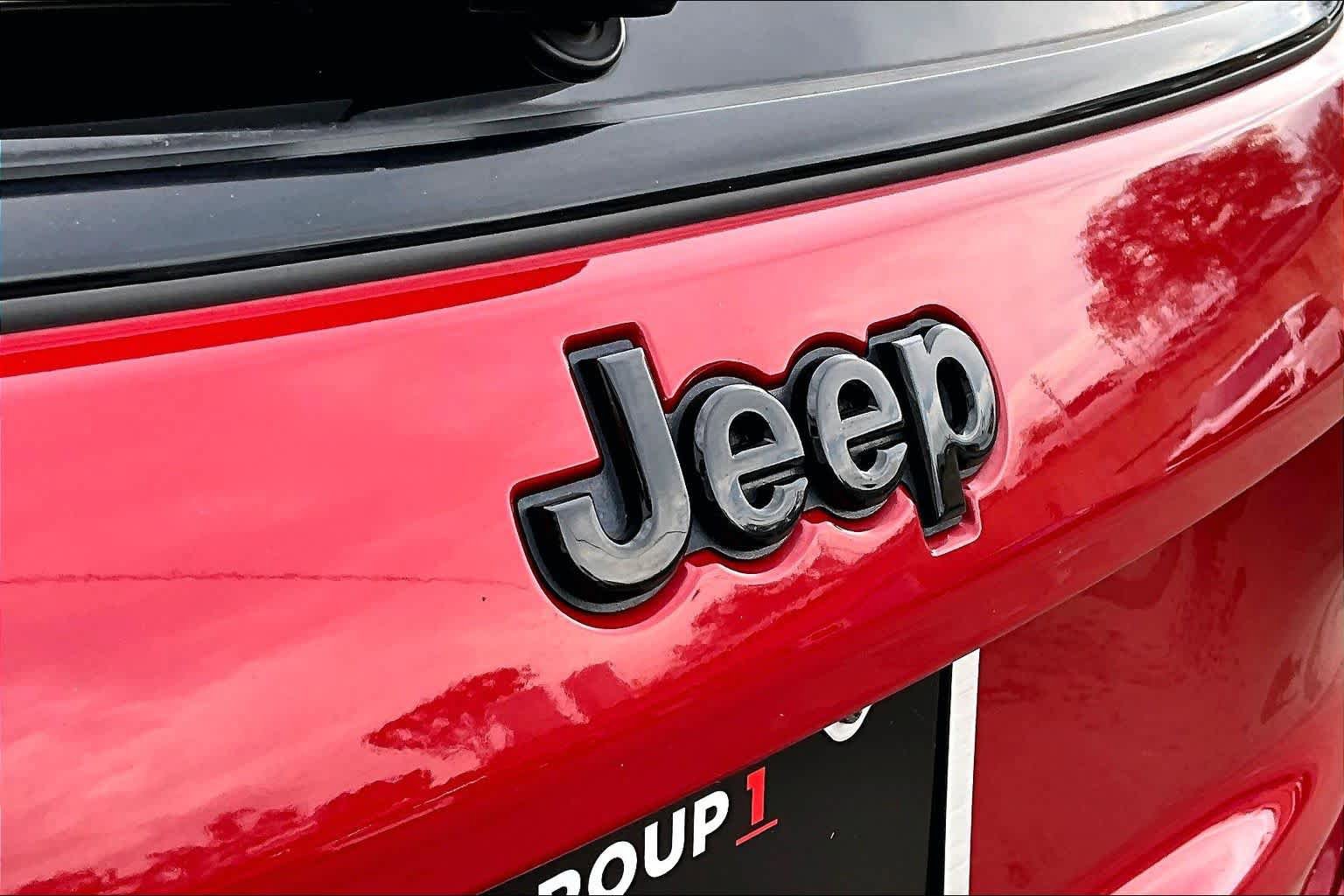 Used 2021 Jeep Compass Latitude AWD/4WD image 31