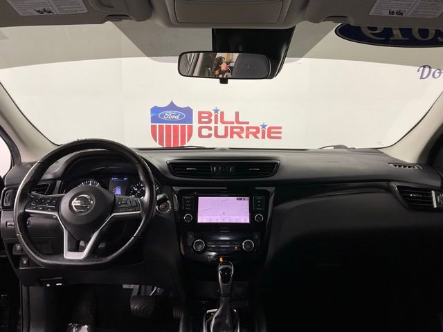 Used 2019 Nissan Rogue Sport SV w/ Technology Package image 18