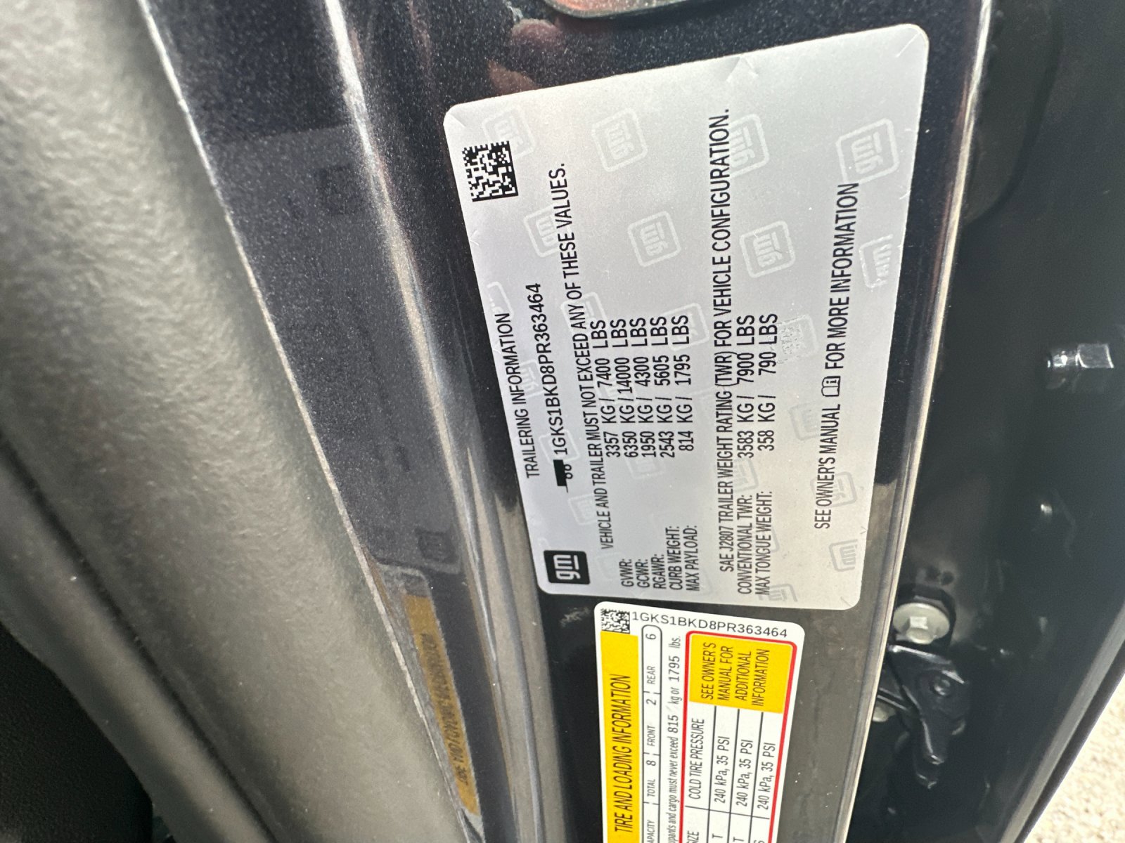 Used 2023 GMC Yukon SLT image 28