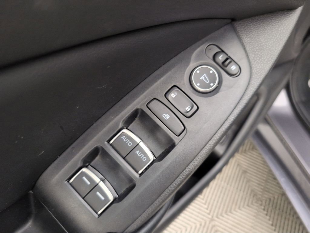 Used 2018 Honda Accord Sport image 33