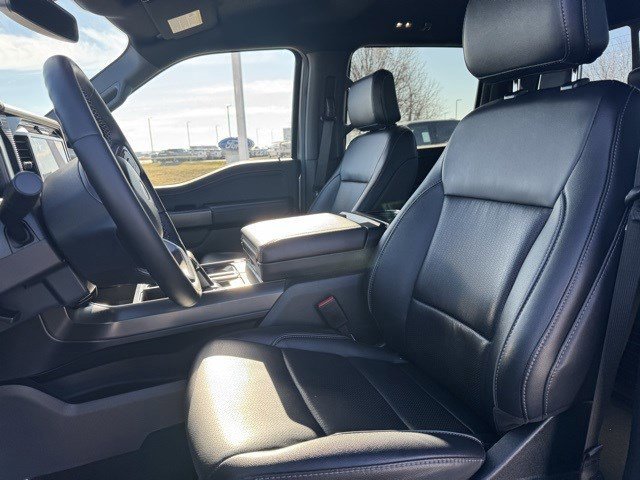 Certified 2025 Ford F150 Lariat w/ Equipment Group 502A High image 17