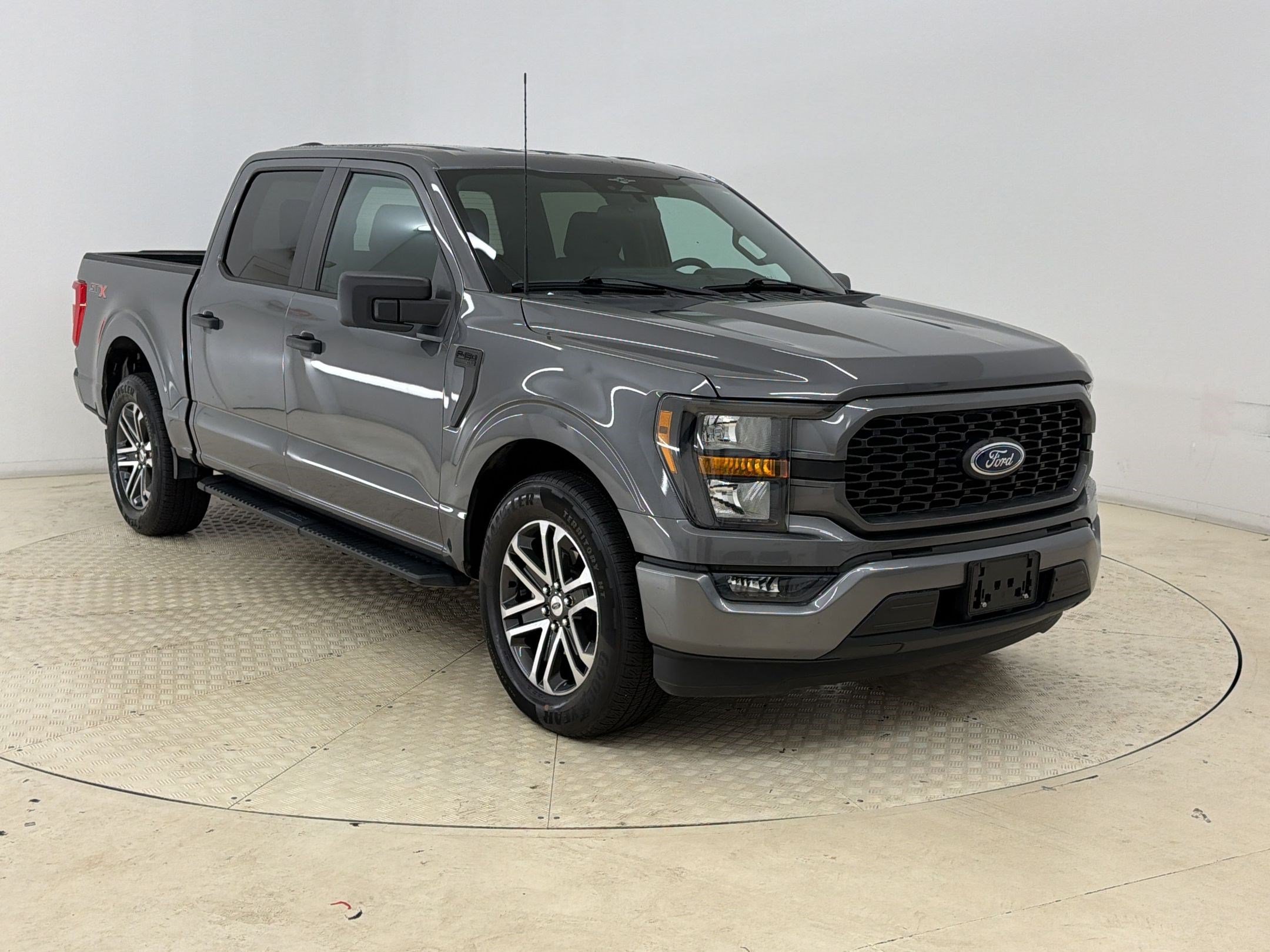 Certified 2023 Ford F150 XL w/ STX Appearance Package RWD image 7