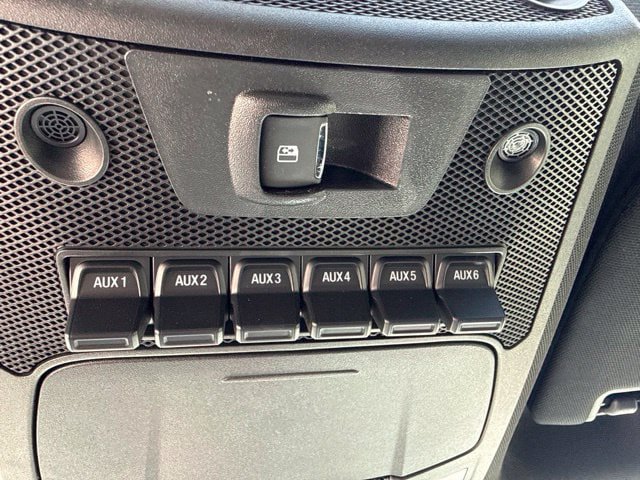 Certified 2021 Ford F350 Platinum AWD/4WD image 30