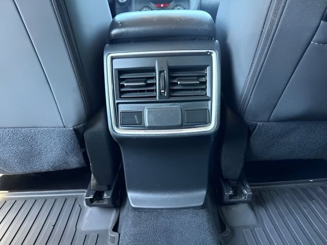 Used 2022 Subaru Forester Premium AWD/4WD image 12