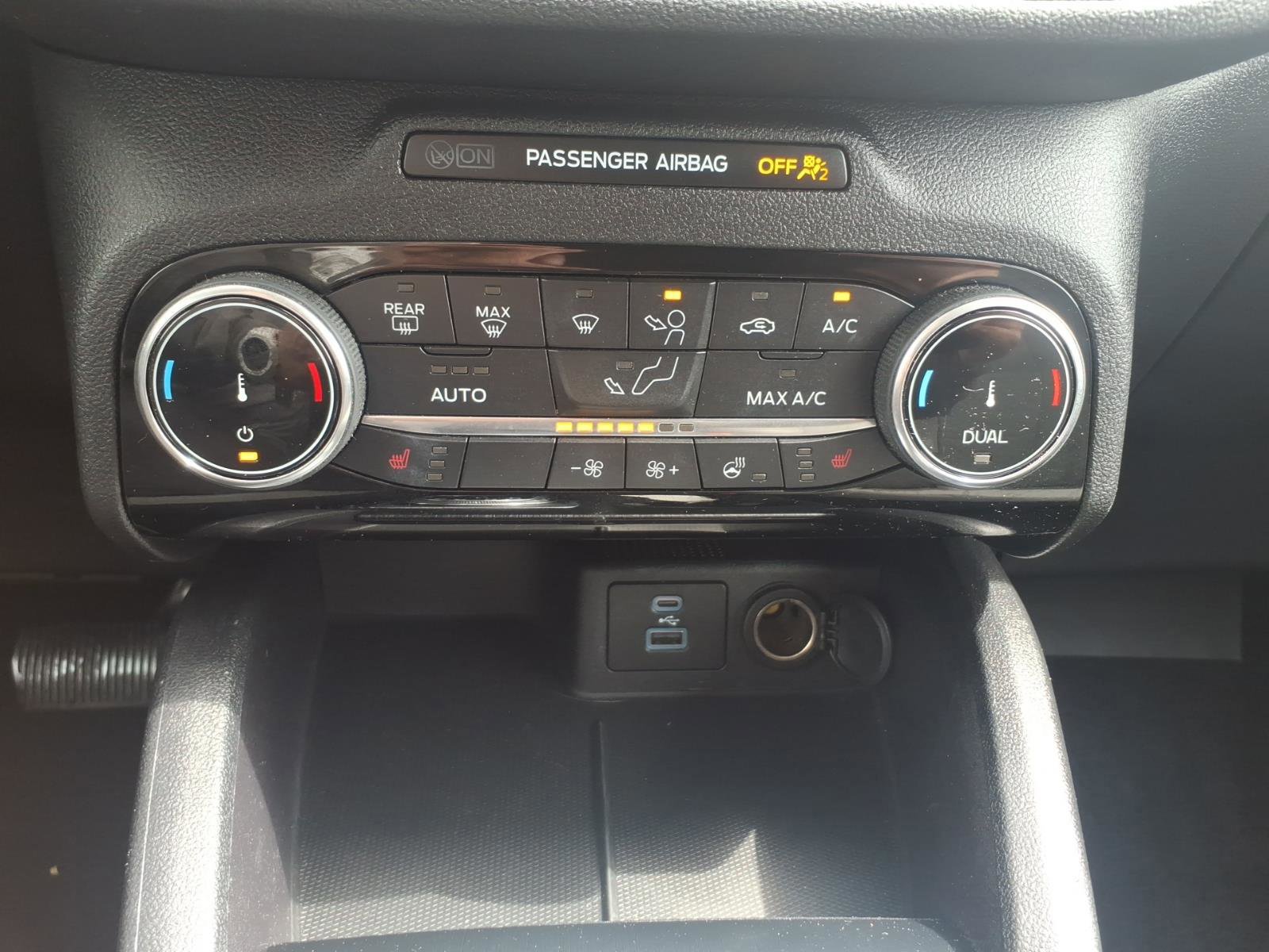 Certified 2022 Ford Escape SE w/ Convenience Package image 19