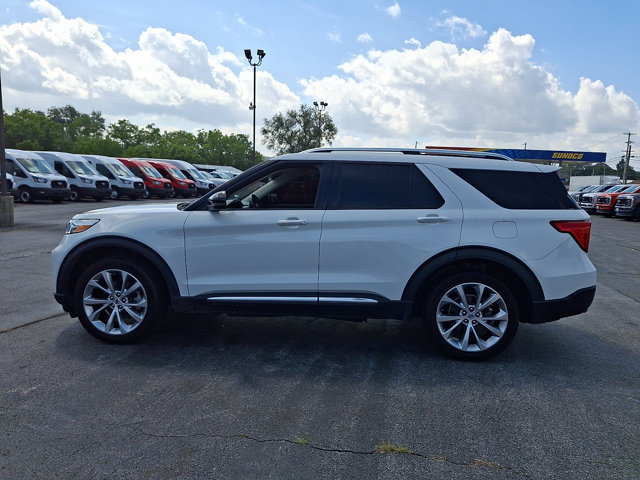 Certified 2021 Ford Explorer Platinum w/ Equipment Group 601A AWD/4WD image 4