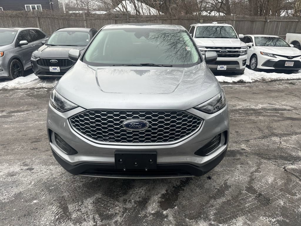 Certified 2023 Ford Edge SEL image 8
