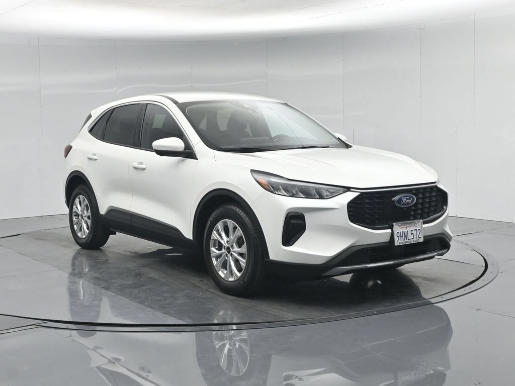 Certified 2023 Ford Escape Active w/ Tech Pack #2 FWD image 60