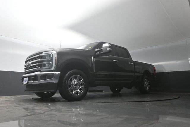 Certified 2025 Ford F250 Lariat w/ Lariat Ultimate Package AWD/4WD image 36