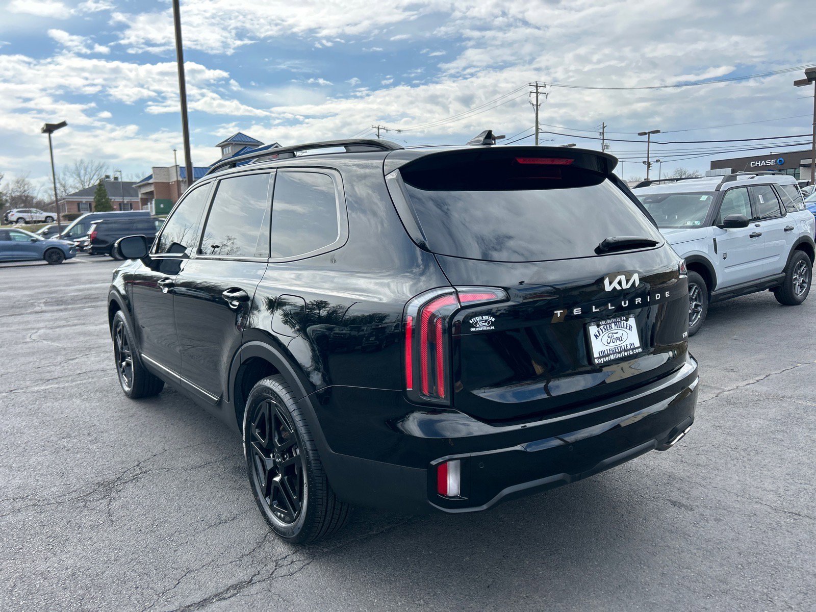 Used 2024 Kia Telluride EX X-Line image 12