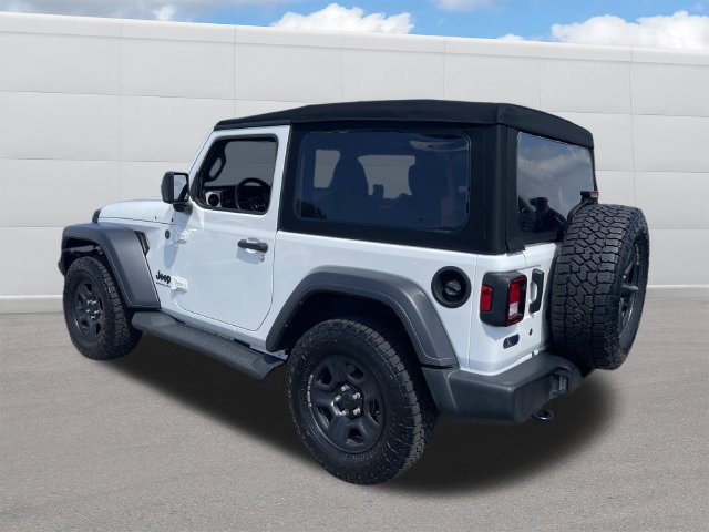 Used 2024 Jeep Wrangler Sport AWD/4WD image 3