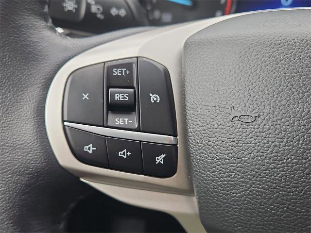 Certified 2022 Ford Explorer XLT w/ Equipment Group 202A image 22