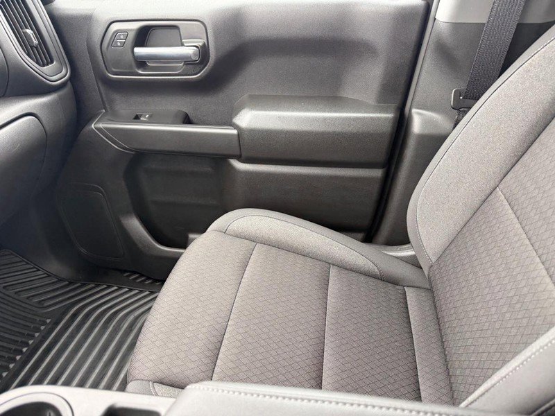 Used 2025 Chevrolet Silverado 1500 Custom Trail Boss w/ Turbomax Blackout Package image 19