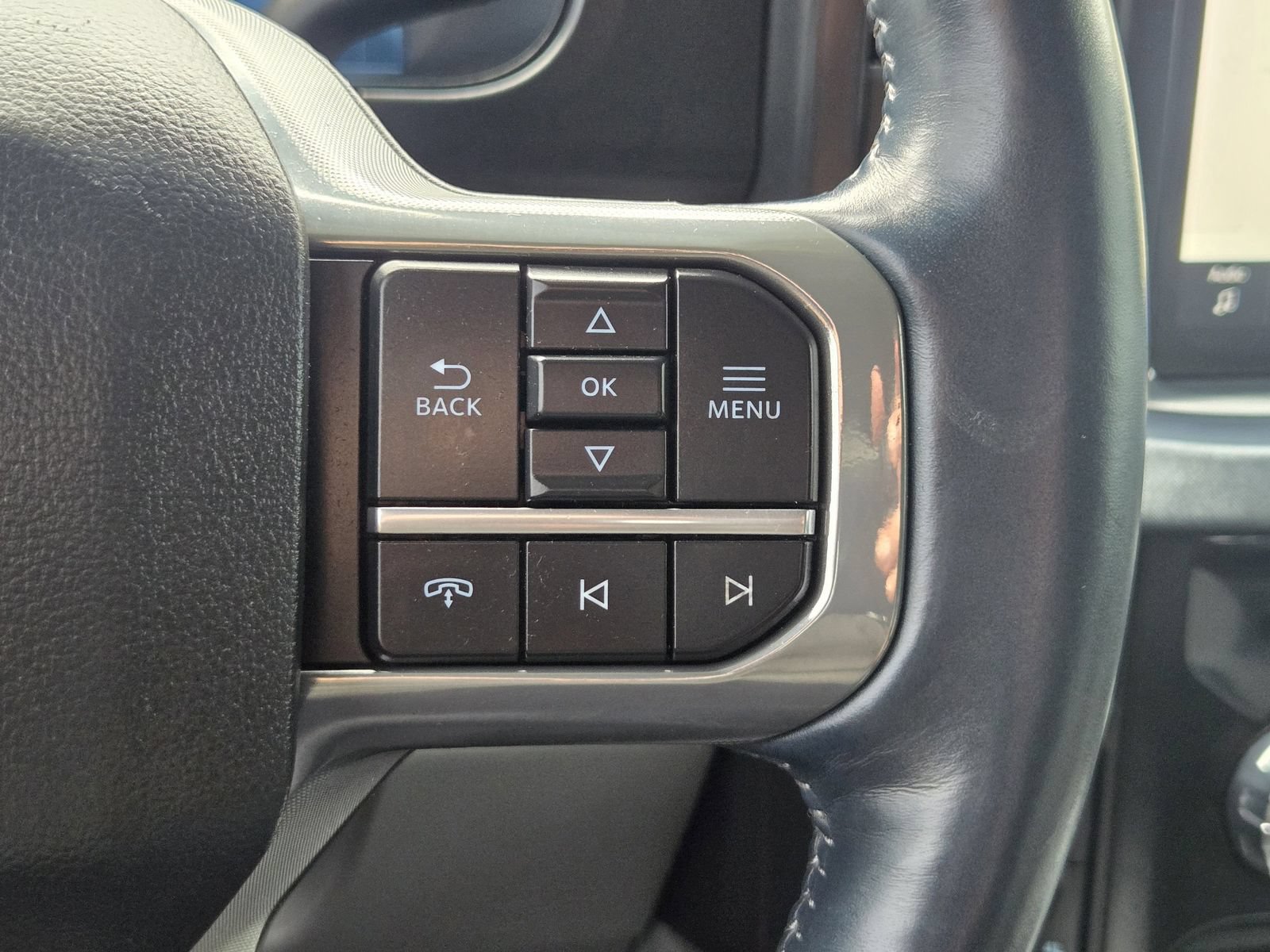 Certified 2024 Ford F350 Limited w/ FX4 Off-Road Package AWD/4WD image 30