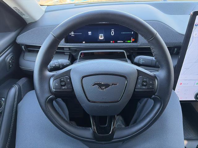 Certified 2025 Ford Mustang Mach-E Premium image 18