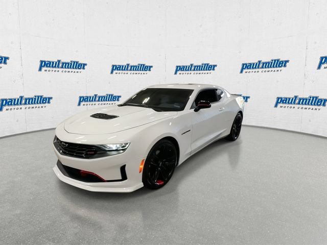 Used 2022 Chevrolet Camaro LT w/ Redline Edition RWD image 5