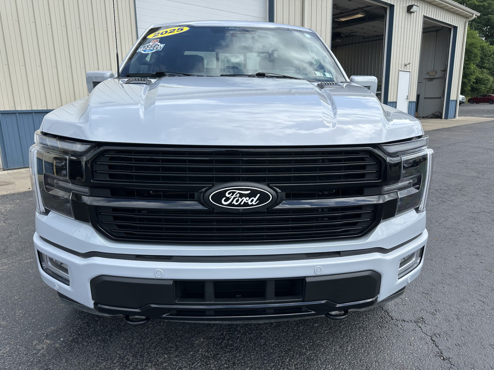 Certified 2025 Ford F150 Platinum w/ Equipment Group 702A High AWD/4WD image 3