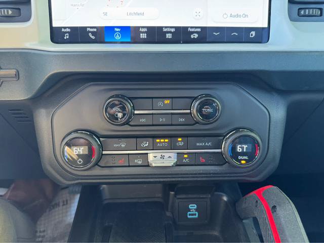 Certified 2025 Ford Bronco Heritage Edition AWD/4WD image 21
