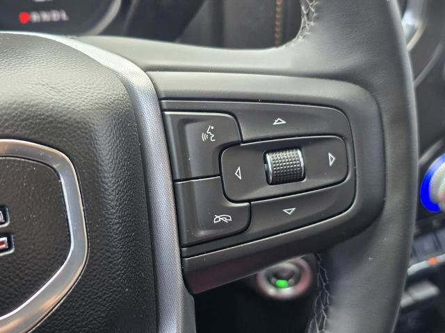 Used 2022 GMC Sierra 2500 AT4 w/ AT4 Premium Plus Package AWD/4WD image 13