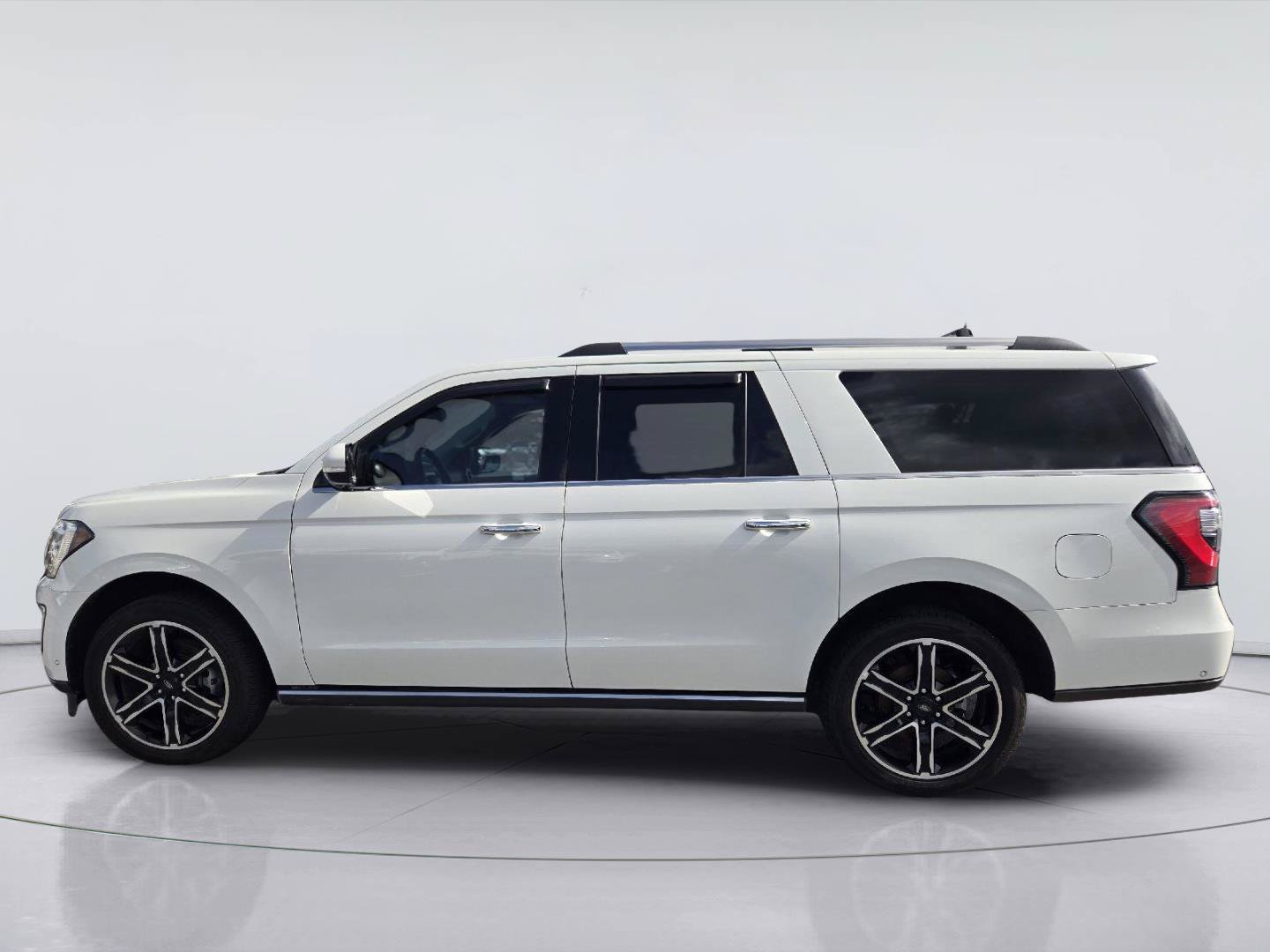 Certified 2021 Ford Expedition Max Limited RWD image 8