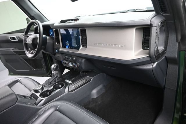 Certified 2025 Ford Bronco Outer Banks AWD/4WD image 30