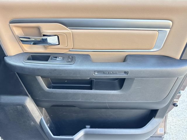 Used 2021 RAM 1500 Classic SLT AWD/4WD image 22