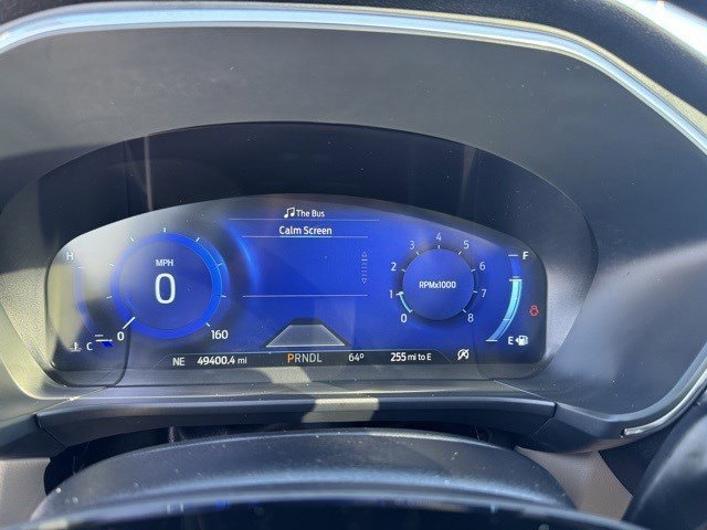 Certified 2022 Ford Escape Titanium w/ Class II Trailer Tow Package image 13