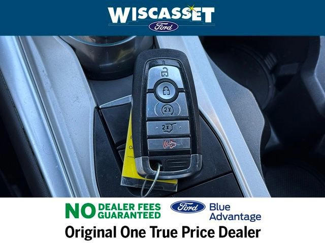 Certified 2022 Ford Explorer XLT w/ Equipment Group 202A image 19