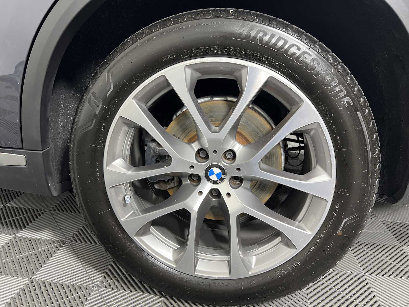 Used 2021 BMW X5 xDrive40i w/ Convenience Package AWD/4WD image 22