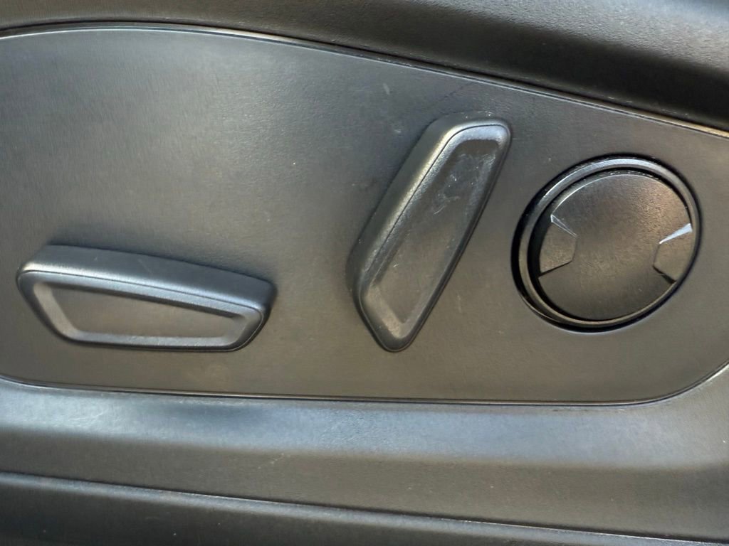 Certified 2023 Ford Explorer XLT w/ Equipment Group 202A image 23