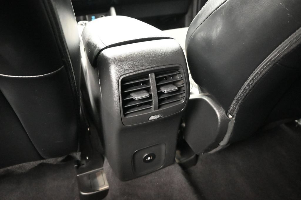 Certified 2023 Ford Escape SE FWD image 20