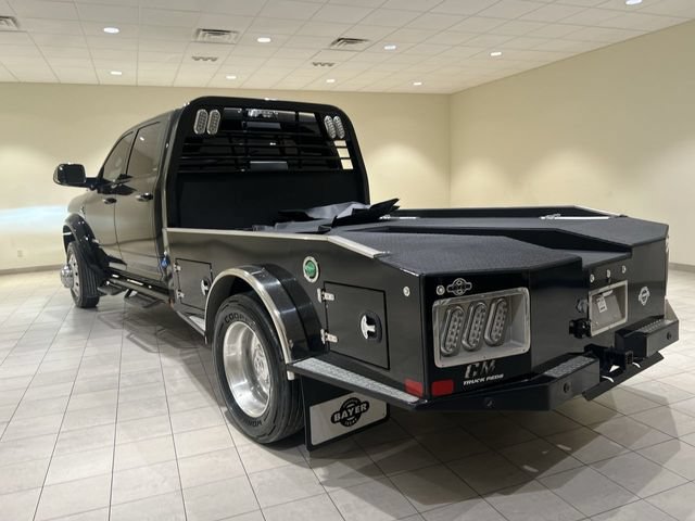 Used 2021 RAM 4500 Laramie AWD/4WD image 3