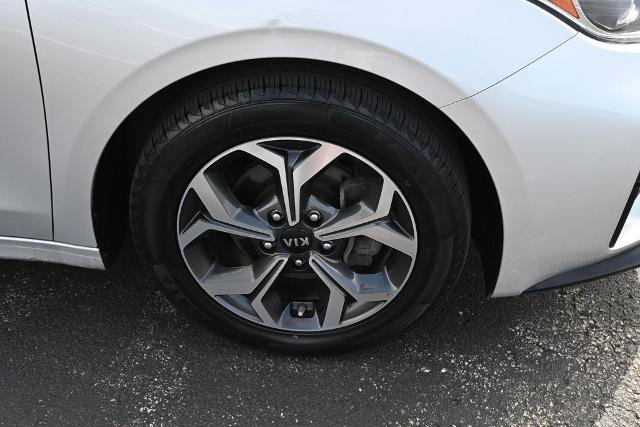 Used 2019 Kia Forte LXS FWD image 16