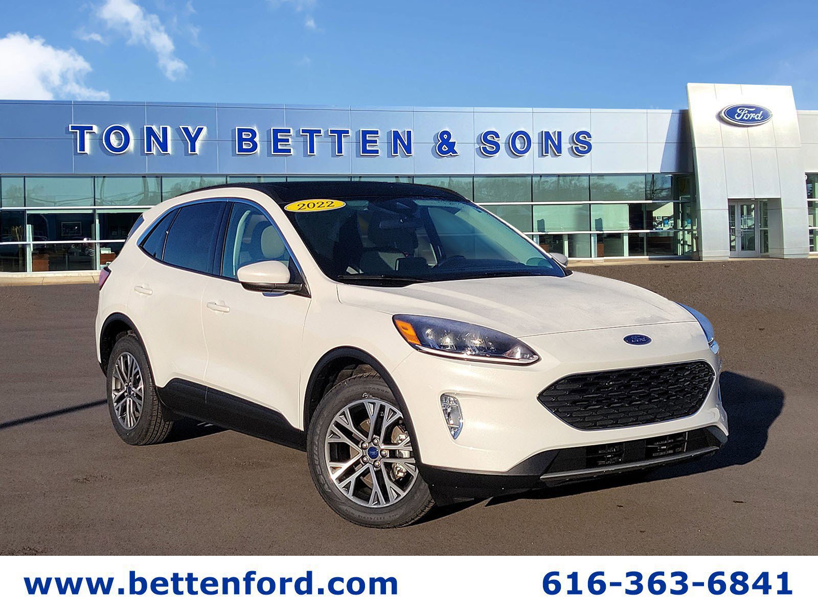 Certified 2022 Ford Escape SEL image 4