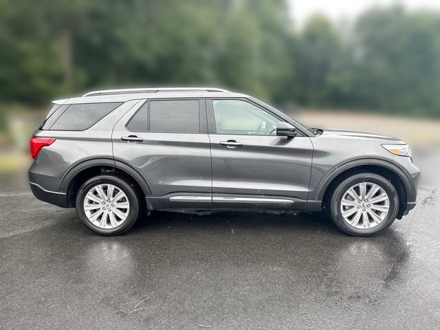 Certified 2020 Ford Explorer Limited w/ Hybrid Equipment Group 310A AWD/4WD image 9
