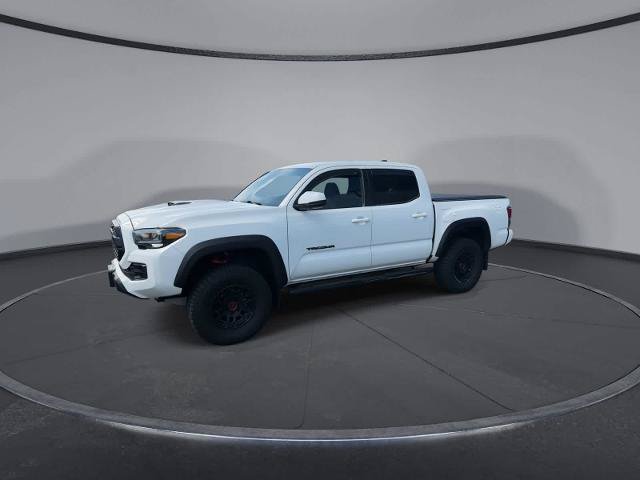 Used 2023 Toyota Tacoma TRD Pro AWD/4WD image 4