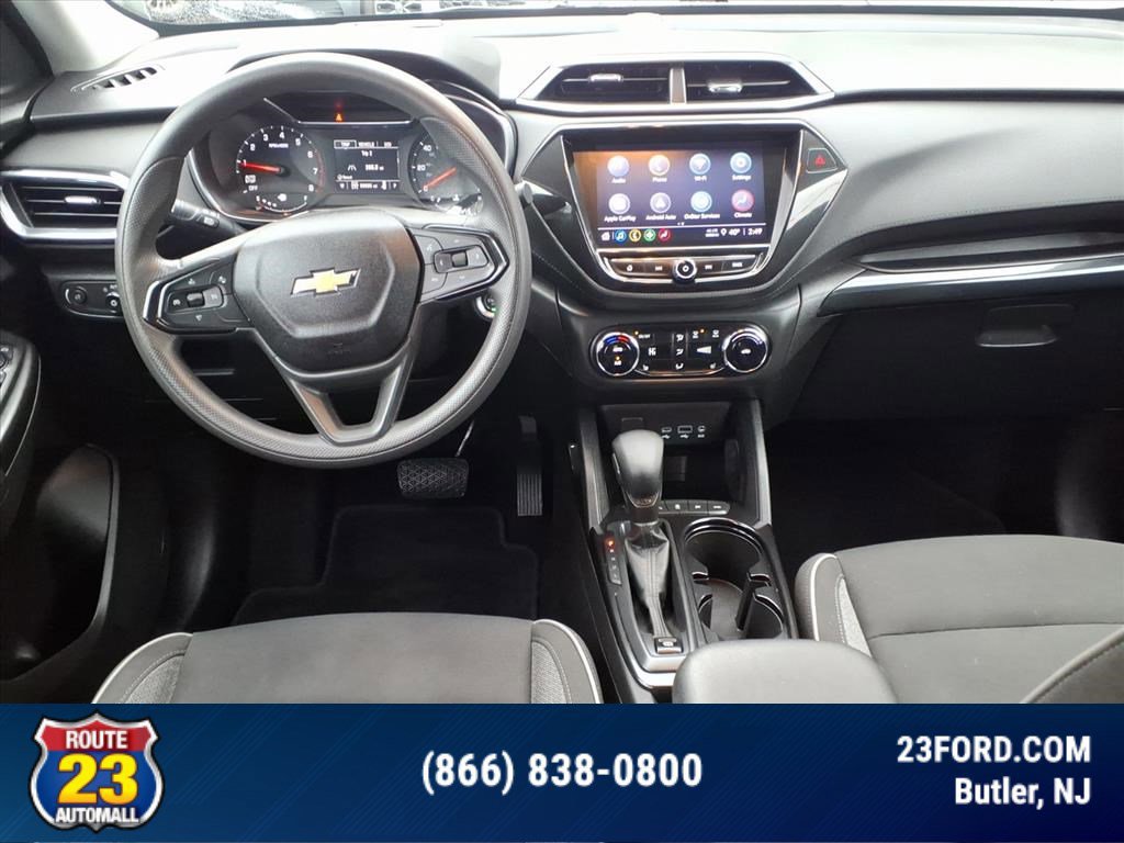 Used 2021 Chevrolet TrailBlazer LT w/ Convenience Package image 12