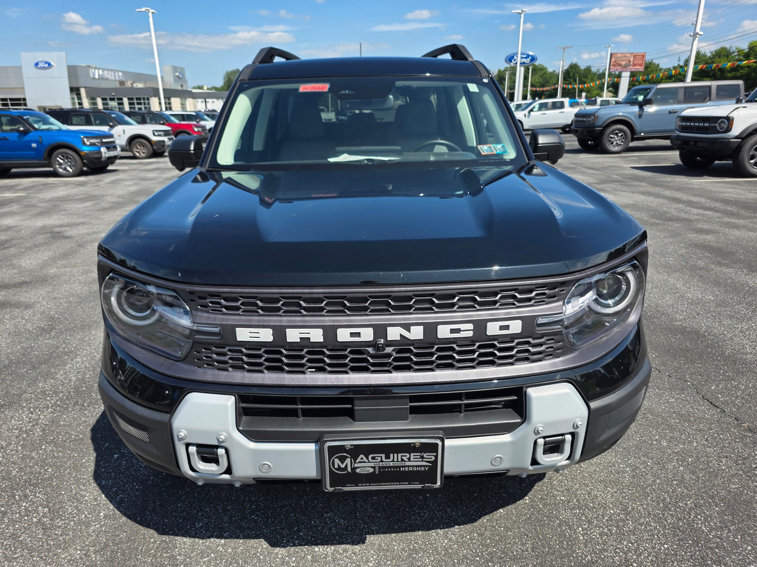 Certified 2025 Ford Bronco Sport Badlands AWD/4WD image 8