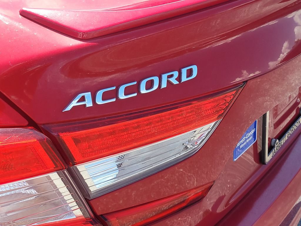 Used 2019 Honda Accord Sport image 7