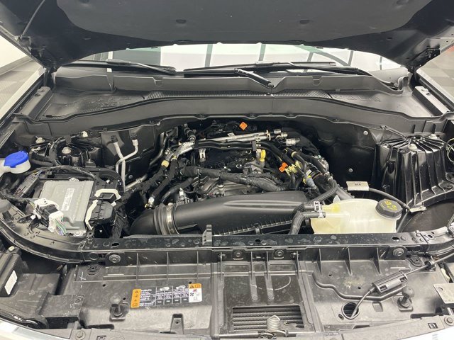 Certified 2025 Ford Explorer Active AWD/4WD image 29
