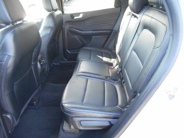 Certified 2025 Ford Escape Platinum AWD/4WD image 10