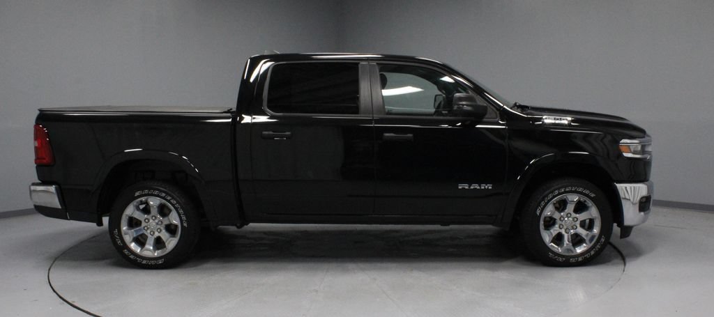Used 2025 RAM 1500 Big Horn AWD/4WD image 10