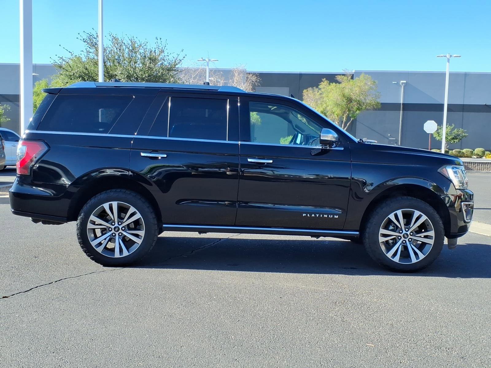 Certified 2020 Ford Expedition Platinum AWD/4WD image 6