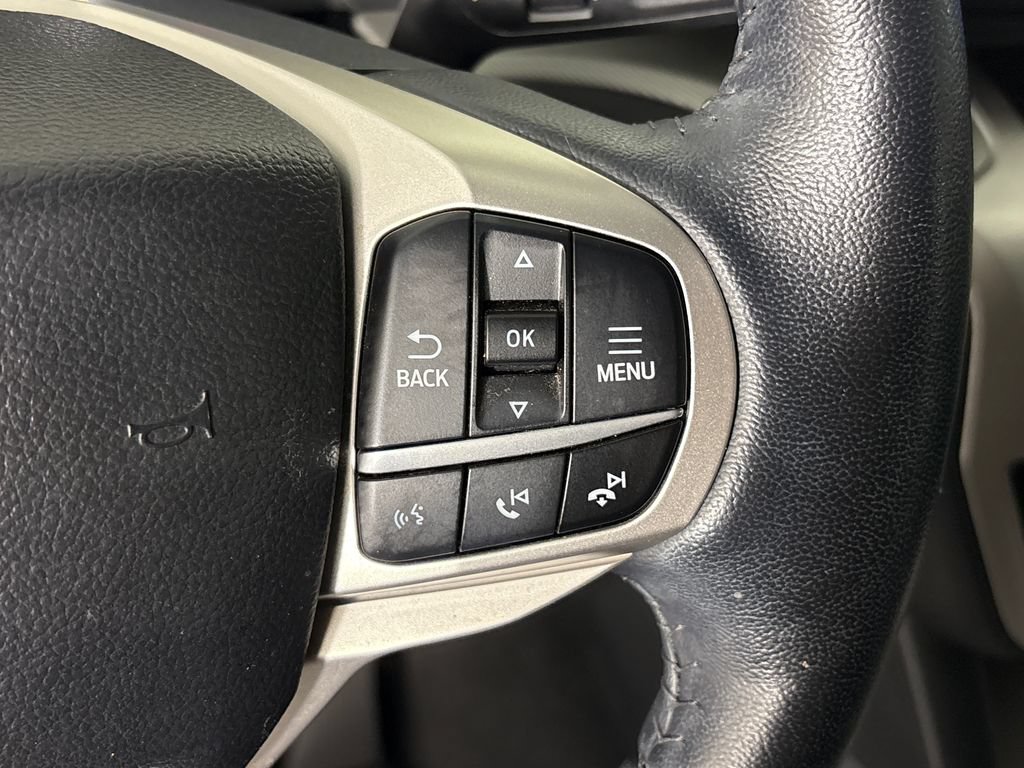 Certified 2022 Ford Explorer XLT w/ Equipment Group 202A RWD image 21