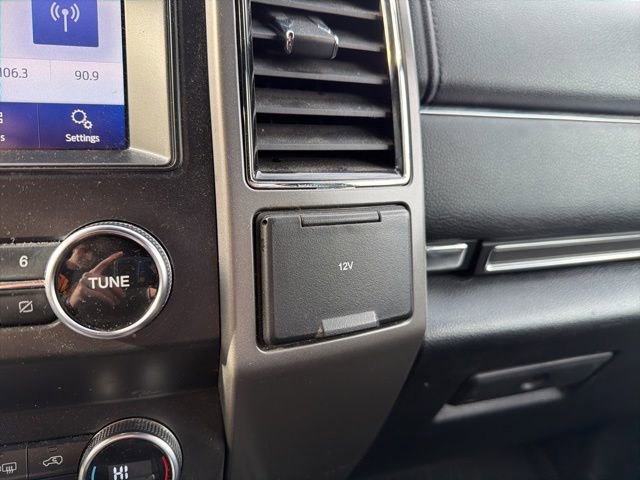 Certified 2020 Ford Expedition Max XLT w/ Equipment Group 202A image 31