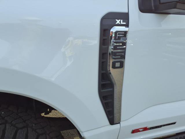 Certified 2023 Ford F250 XL image 7