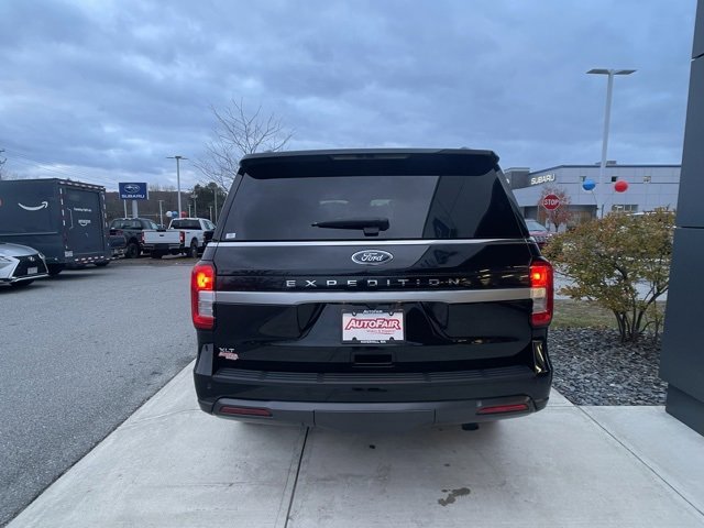 Certified 2024 Ford Expedition XLT image 4